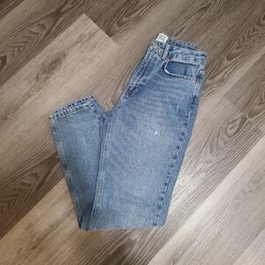 BDG High Rise Mom Jeans Size 27